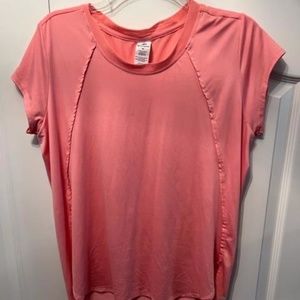 Champion - Medium 1/4 Tail Short Sleeve Athletic Top